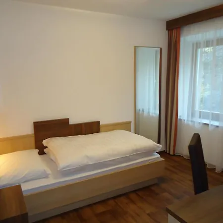 Hotel Klammwirt Feldthurns Buitenkant foto